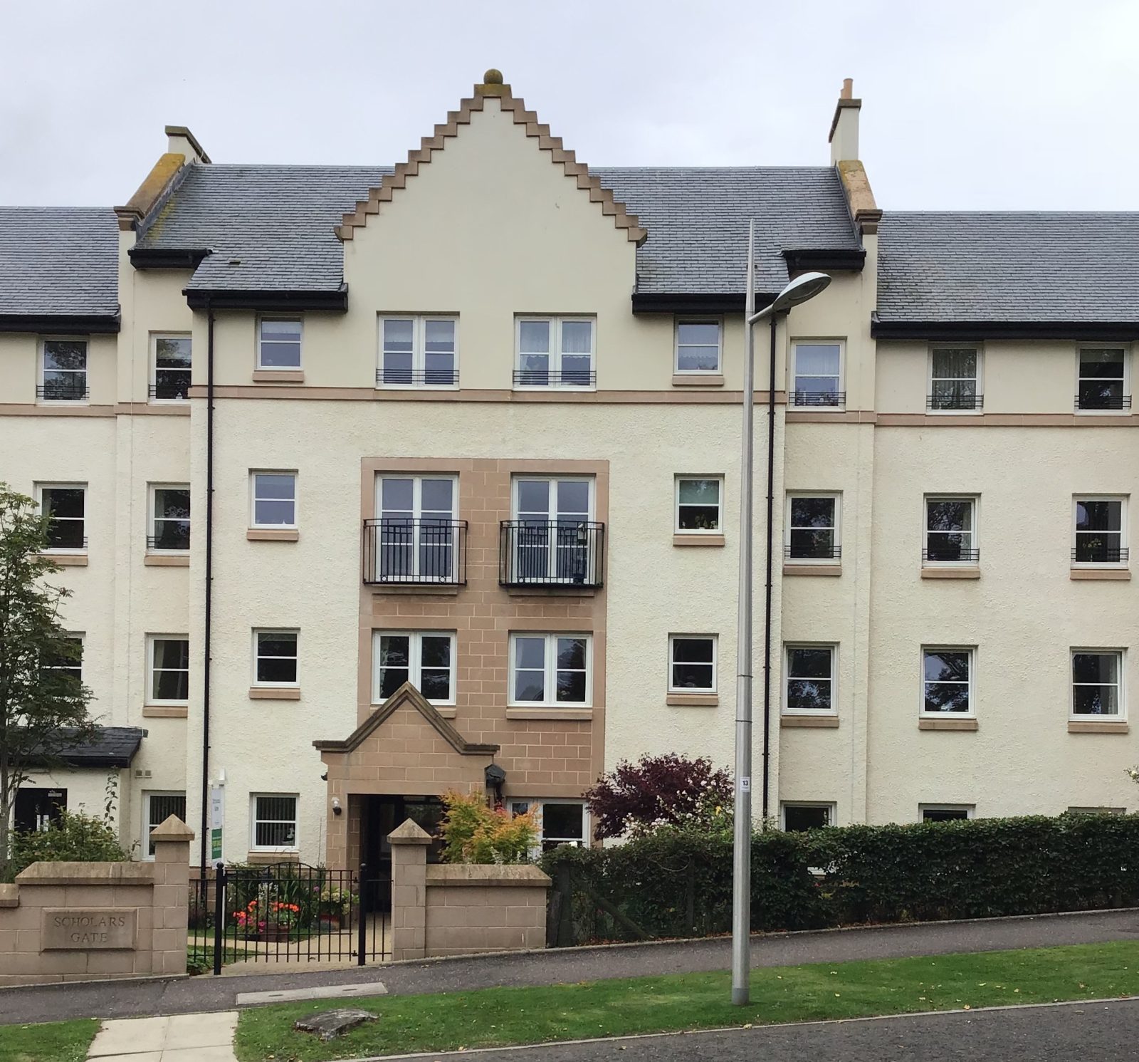 Scholar’s Gate, St Andrews Premier Let